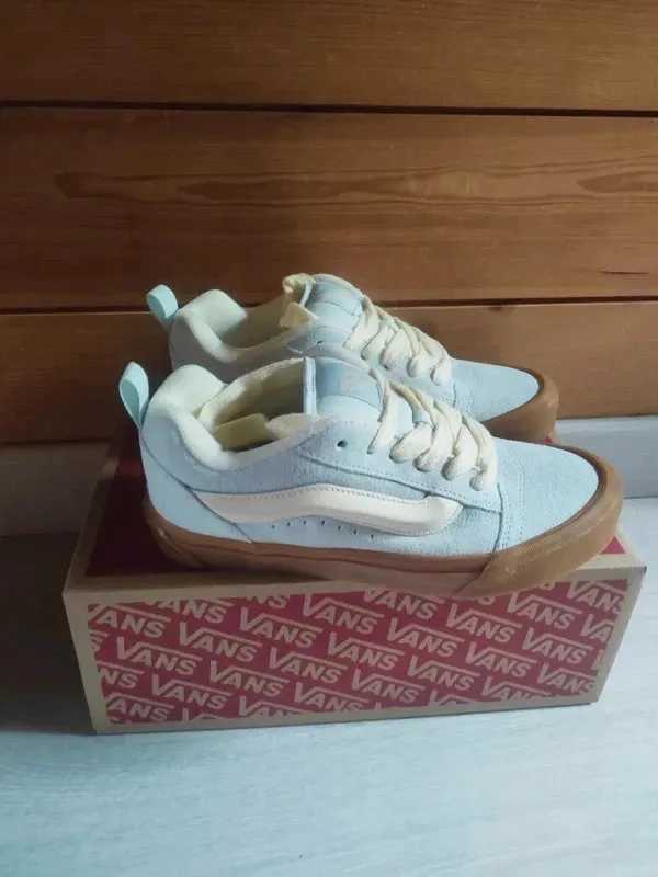 Vans Old Skool bleu clair semelle gum – Vans – bleu clair – taille 38 4