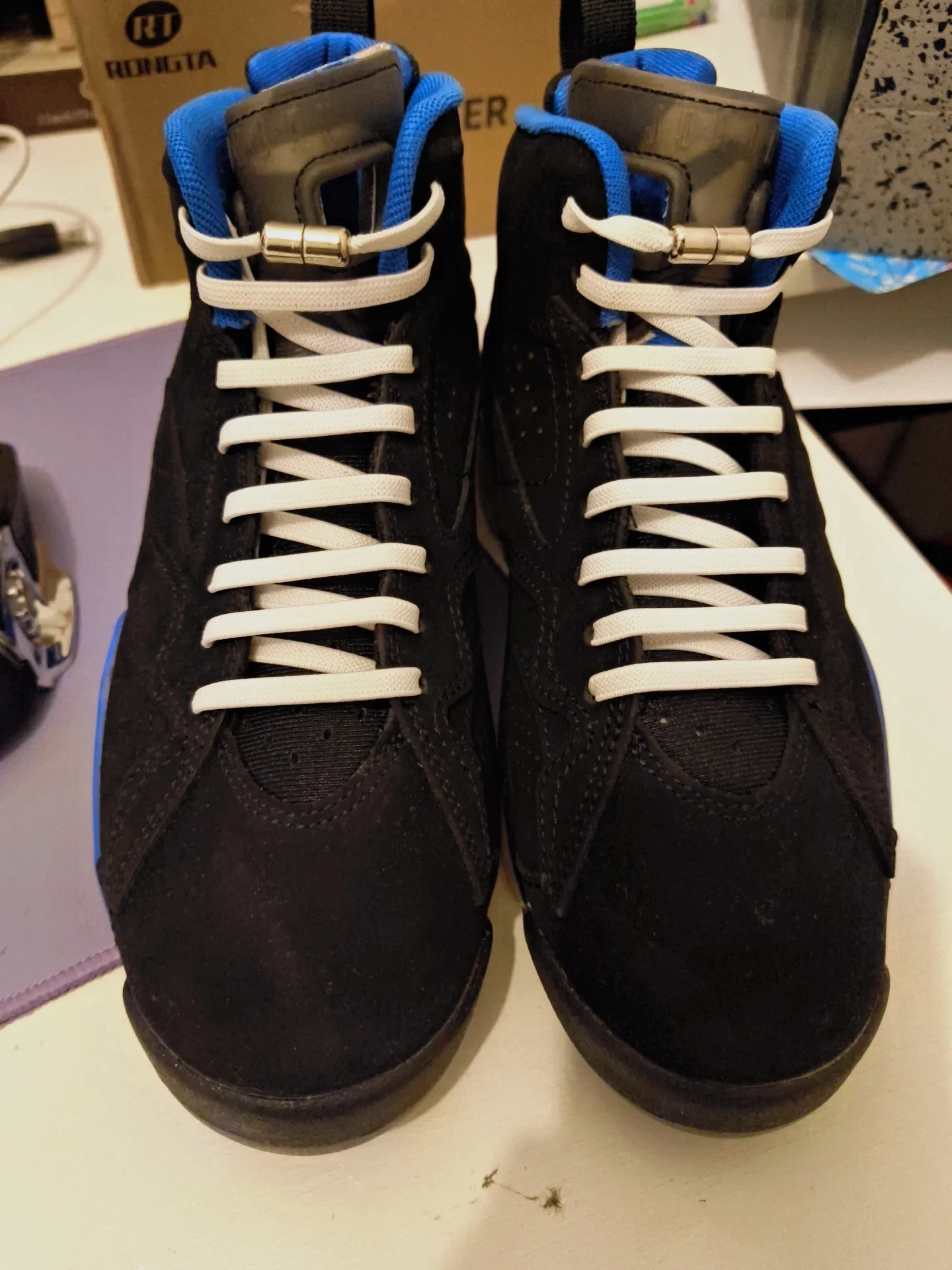 Baskets Jordan MVP 678 Noires et Bleues – Jordan – taille EU 38