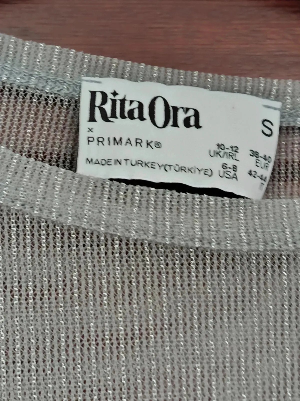 Top de Malla Transparente Plateado Brillante Colección Rita Ora x Primark🔥🔥 – Rita Ora xPrimark – taille S / 36 / 8 5