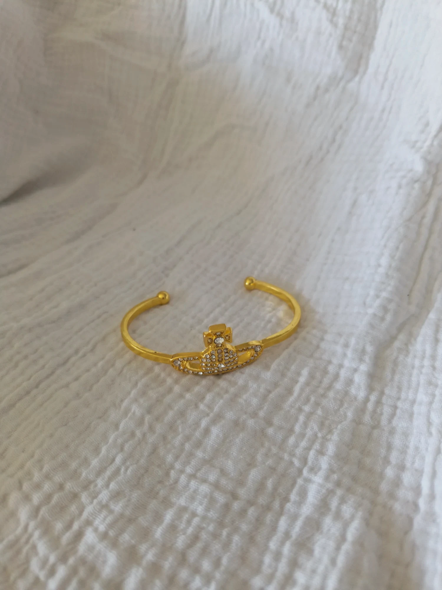 Bracelet Viviane Westwood neuf en parfait état