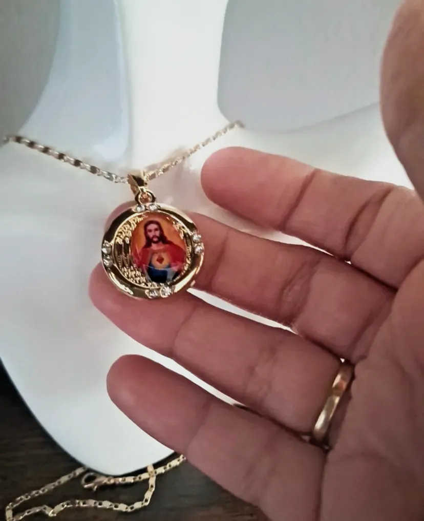 Collier pendentif ovale doré chaîne fine – jolie – doré – taille Taille unique 2