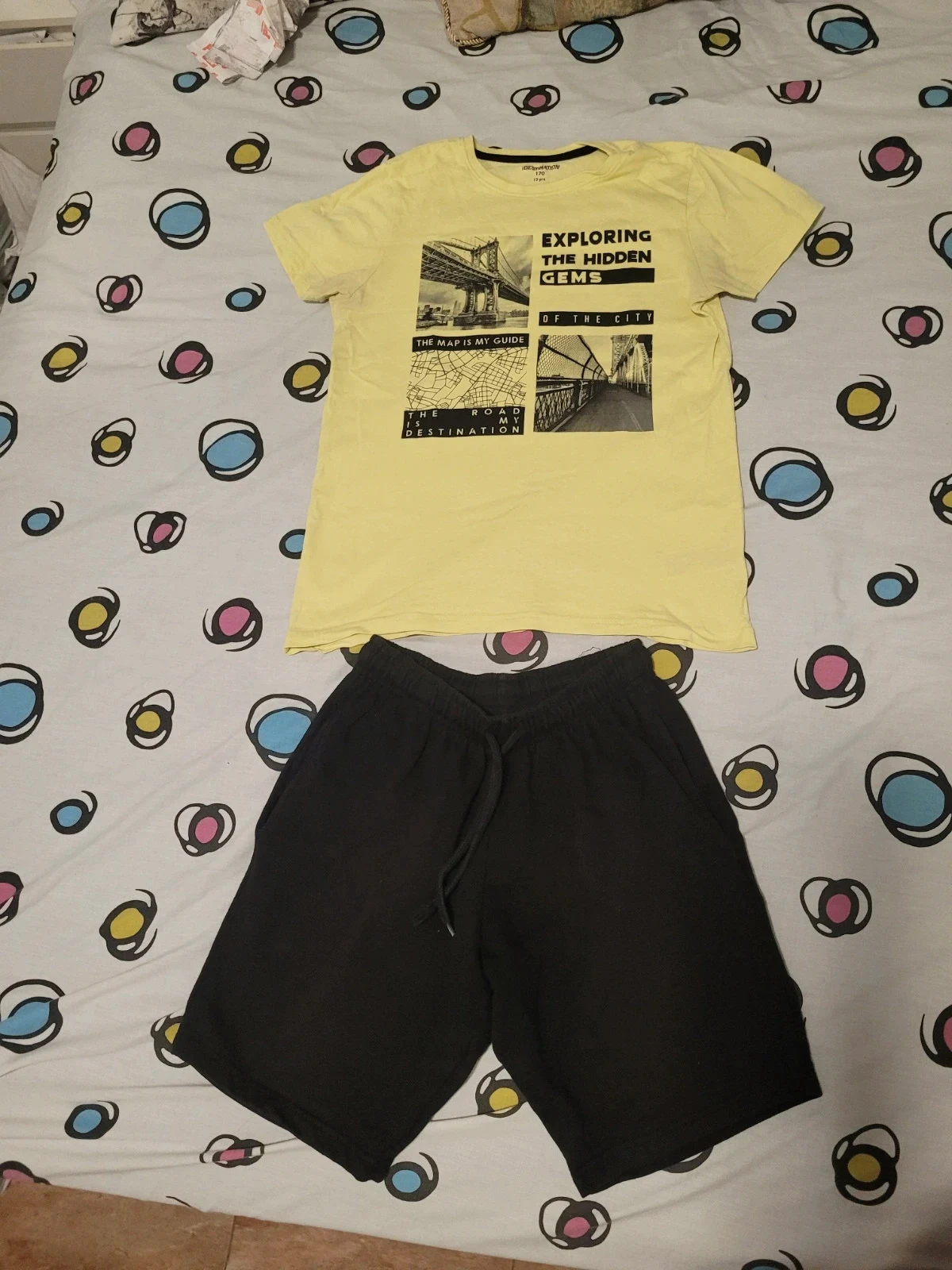 Conjunto camiseta y pantalón corto talla xs