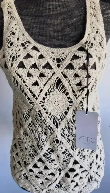 Attiro Blusa de encaje marfil sin mangas – Iro – marfil 5