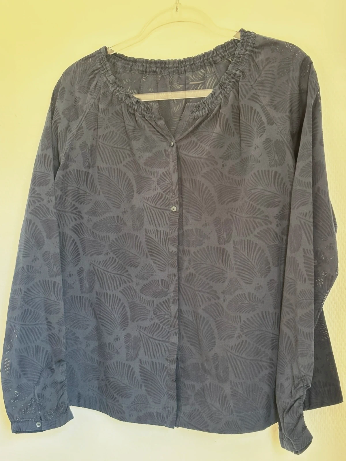 Blouse fluide à motifs