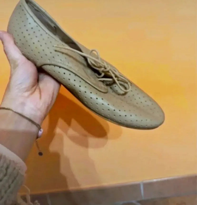 Chaussures bateau gris perforé – bon – gris 2