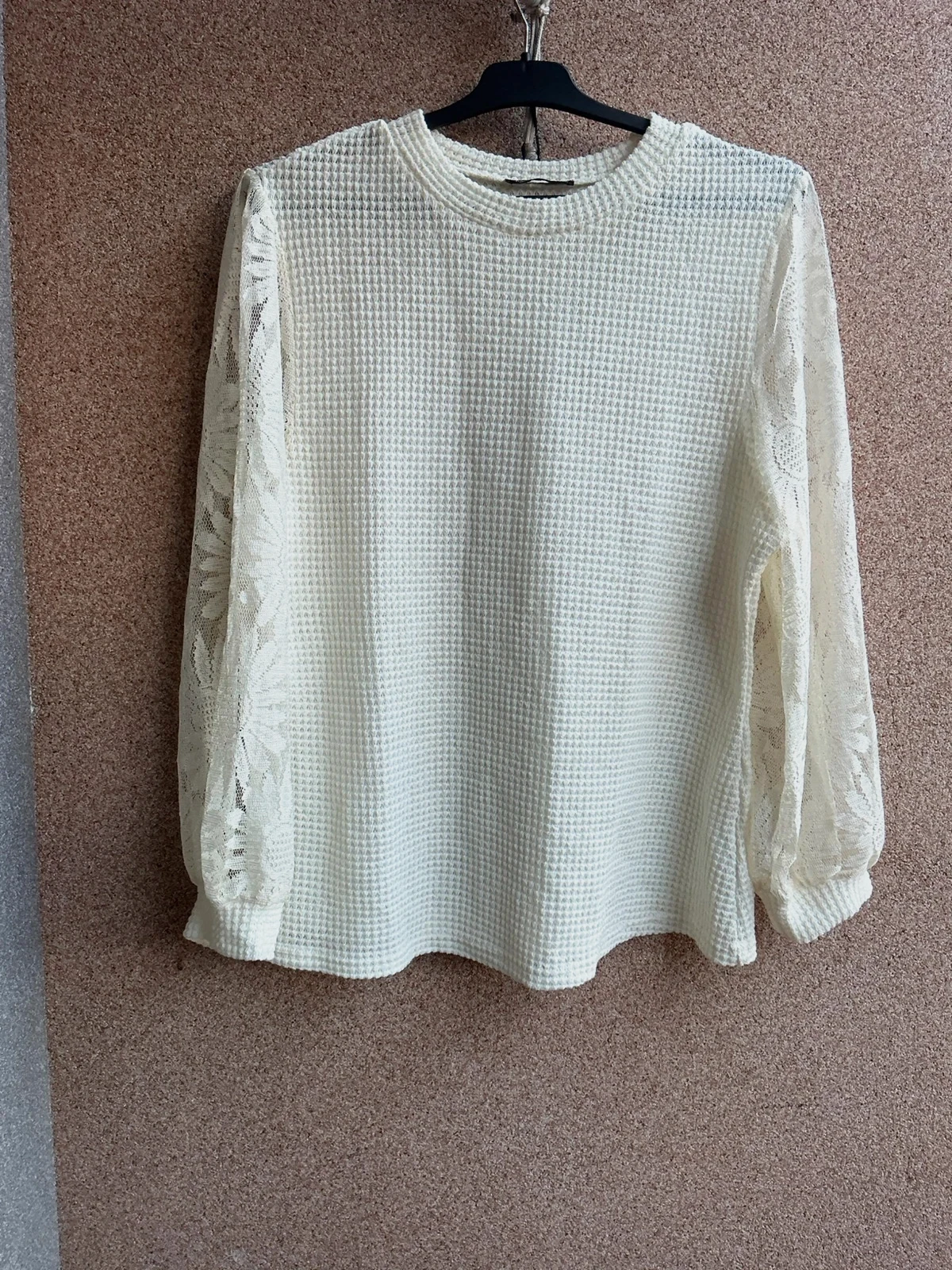 Camisola branca texturizada com mangas em renda SHEIN Curve 2XL – Shein – taille XXXL / 46 / 18