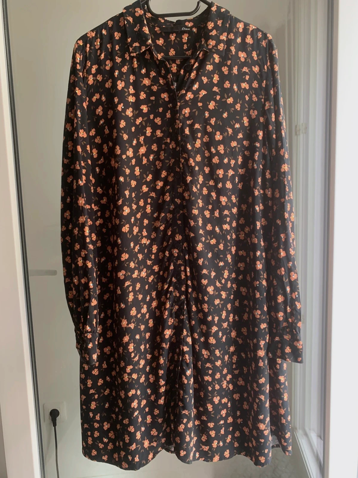 Robe chemise fleurie Etam T40 – fluide manches longues