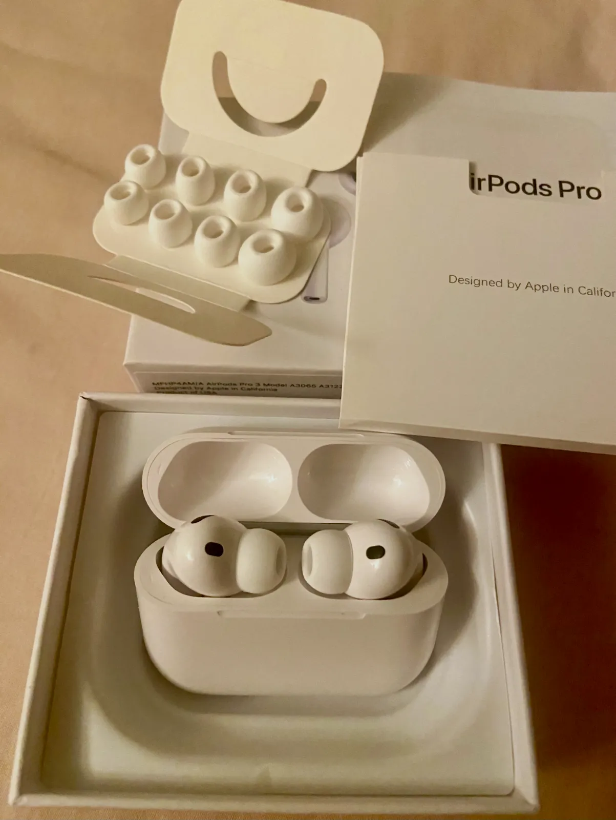AirPods Pro 3 – Apple 3