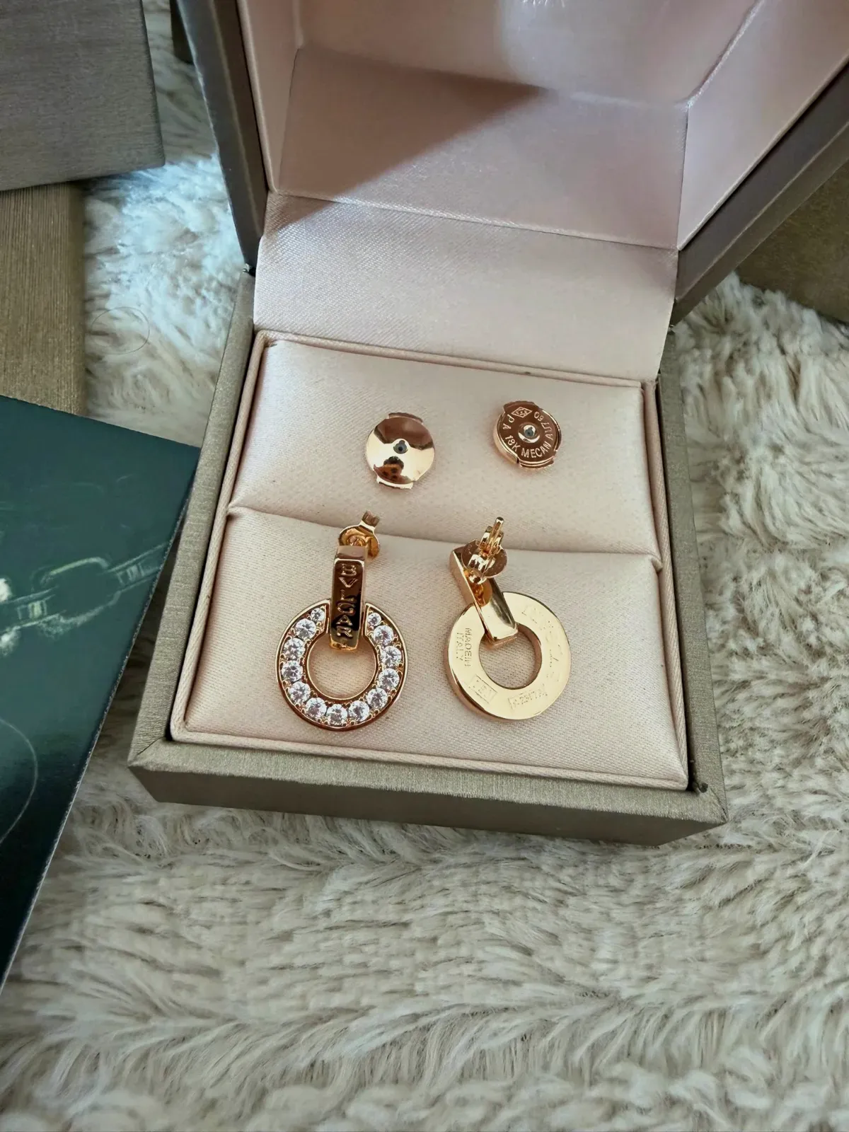 Boucles d'oreilles Bulgari Roma dorées – Bulgari – or rose 3