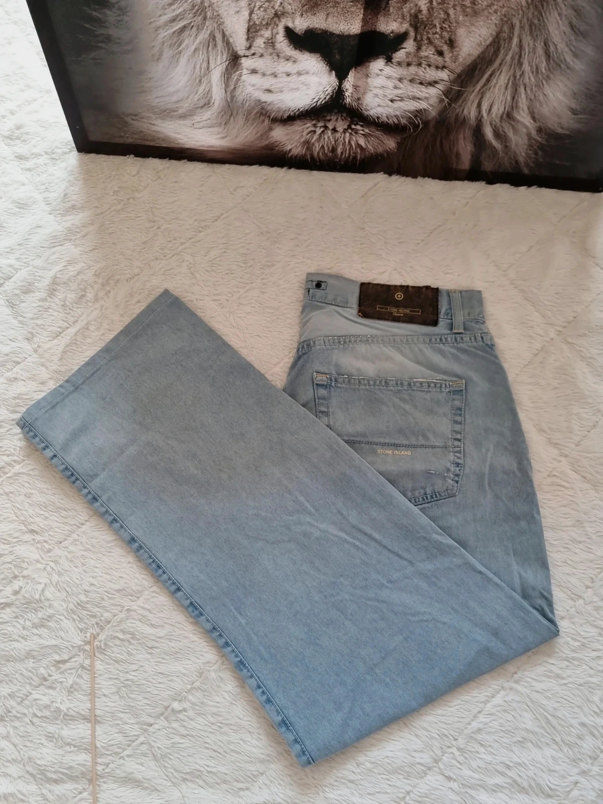 Pantalon Stone island taille 44
