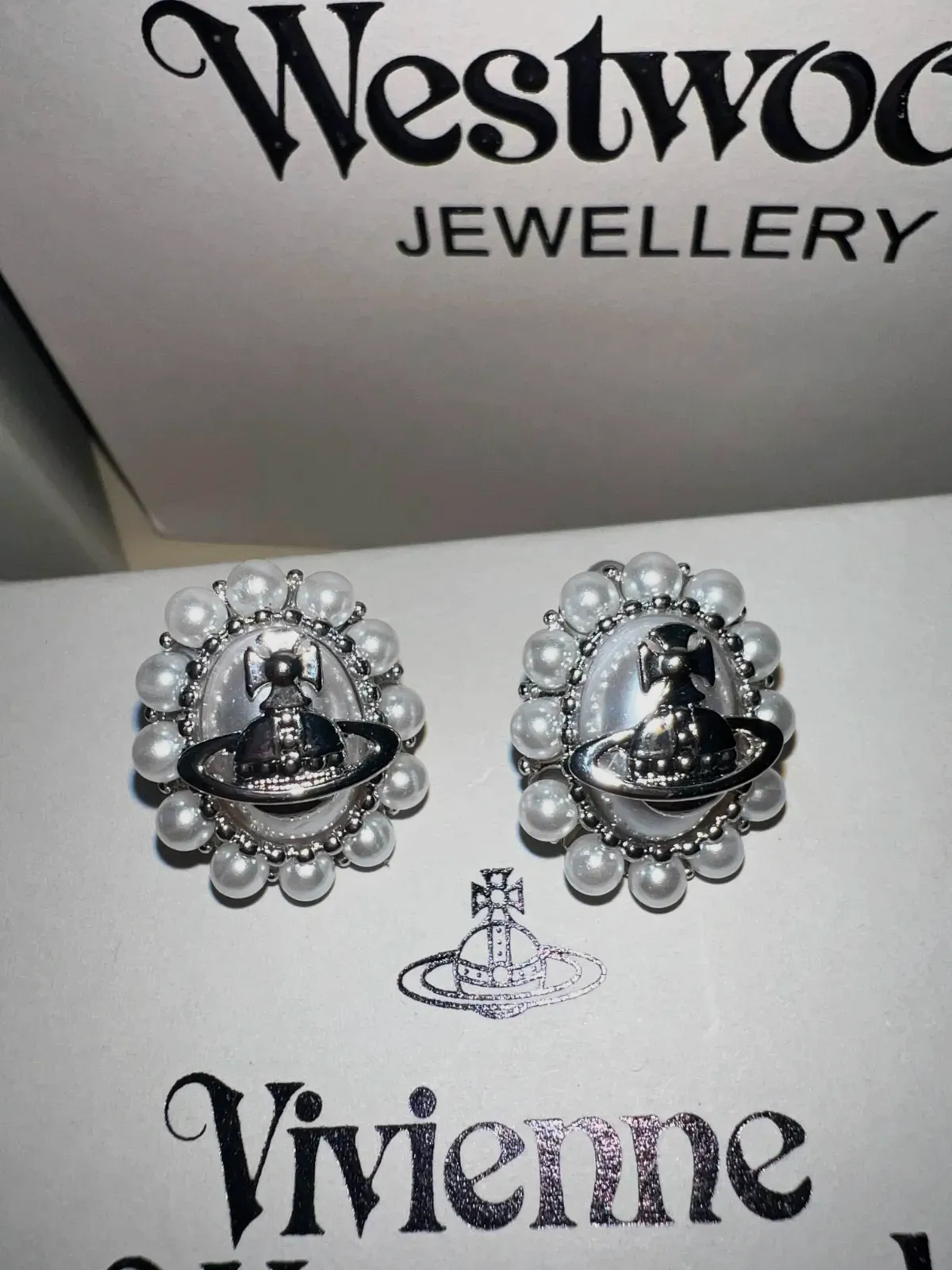 Vivienne Westwood boucles d'oreilles strass – Vivienne Westwood – argenté – taille Taille unique 4