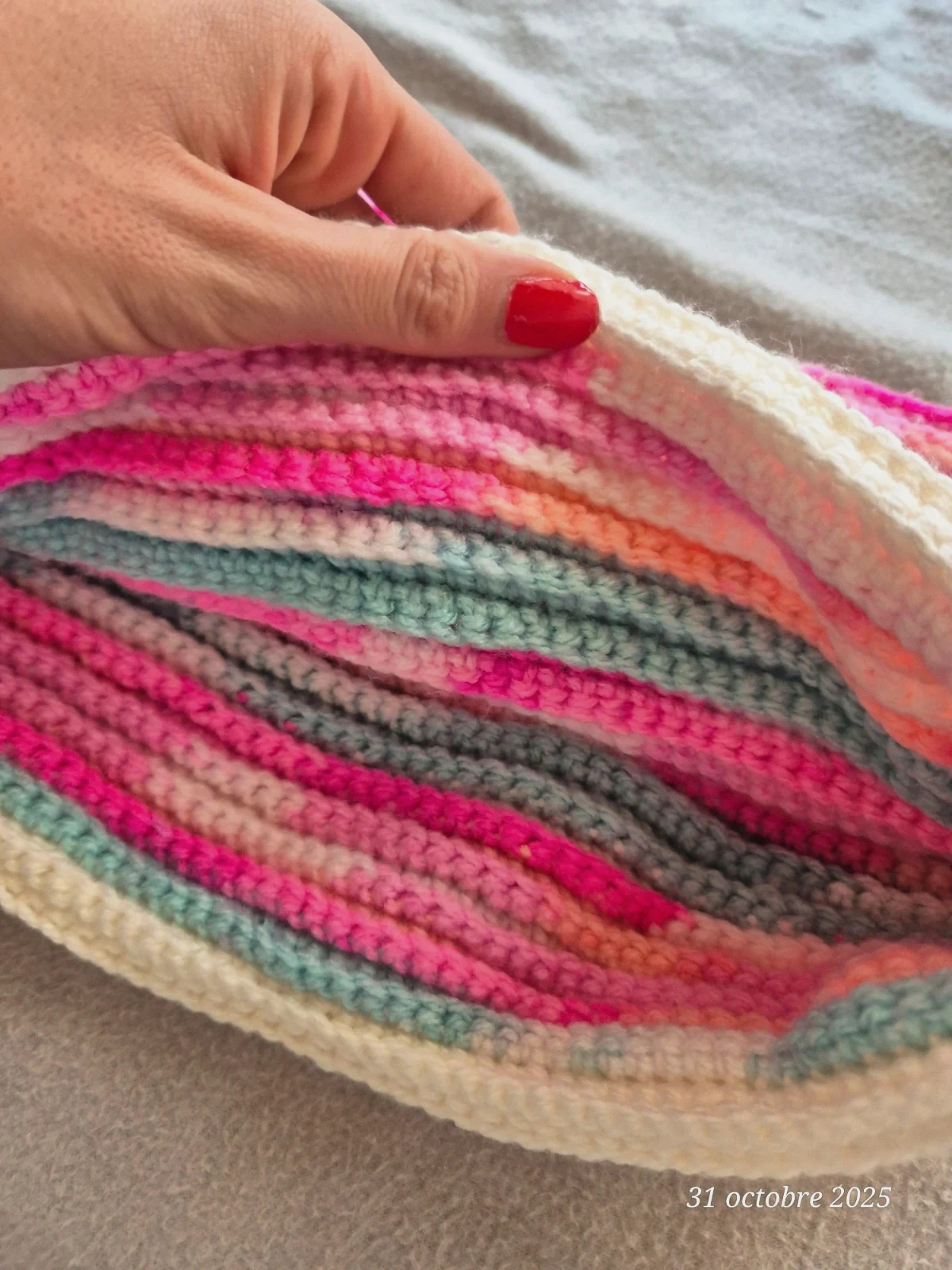 Jolie tour de cou / écharpe . Crochet