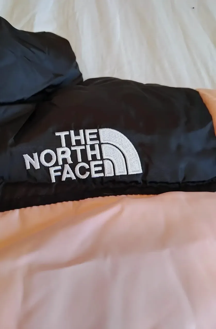 Doudoune The North Face rose – The North Face – rose et noir – taille M 6