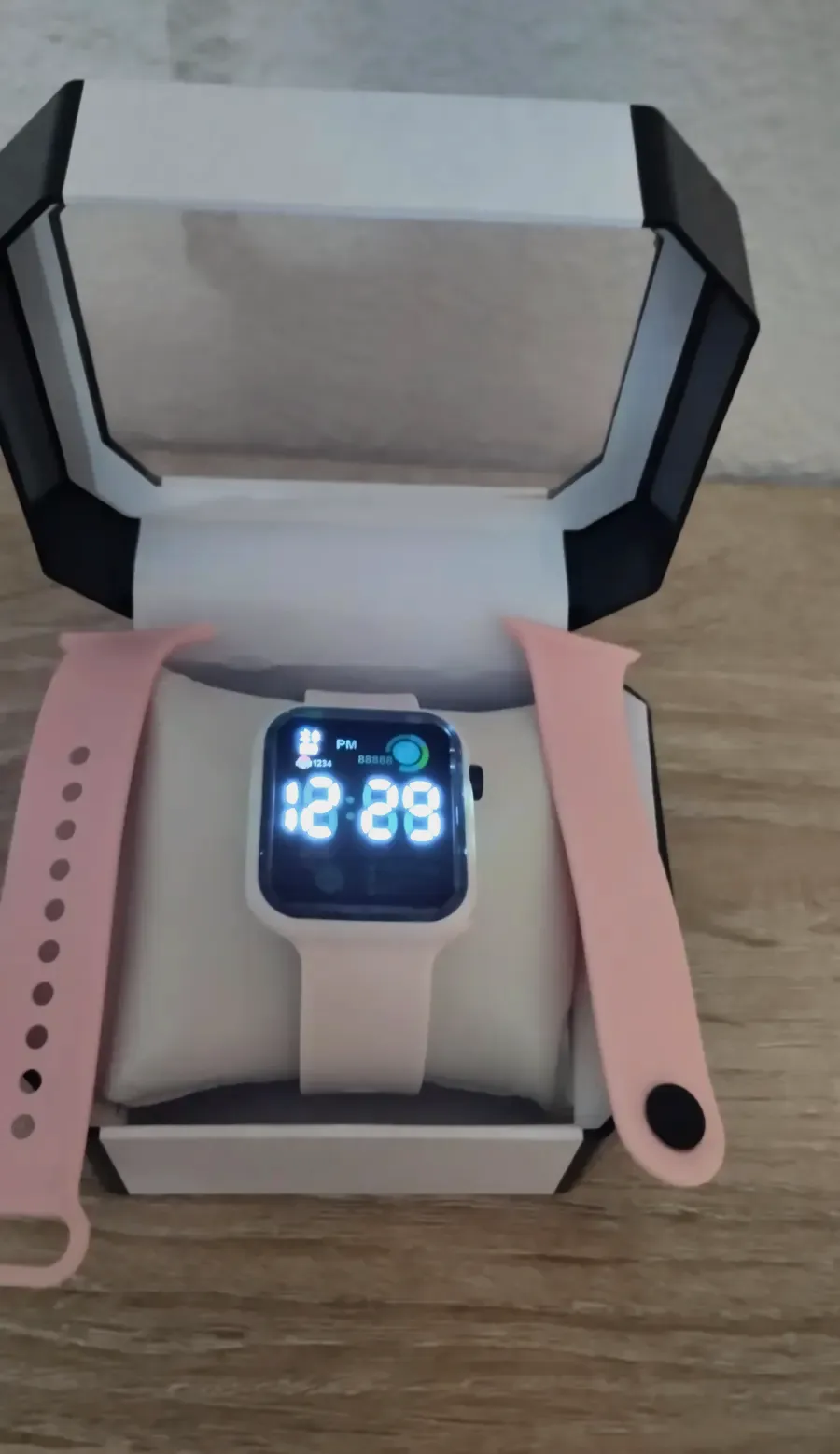 Reloj digital  – Sin marca 2