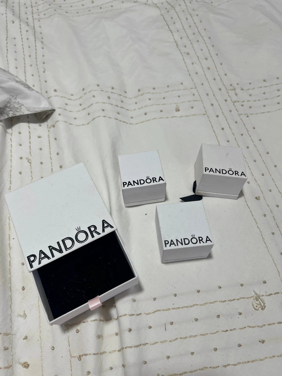 Cajas Pandora