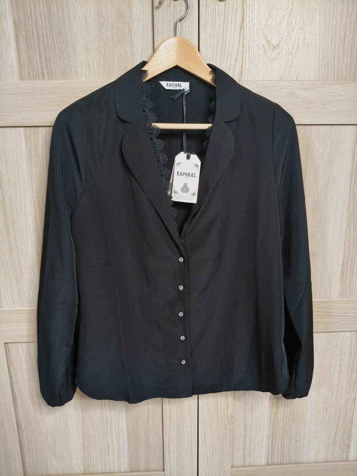 Chemisier noir "Kaporal" S