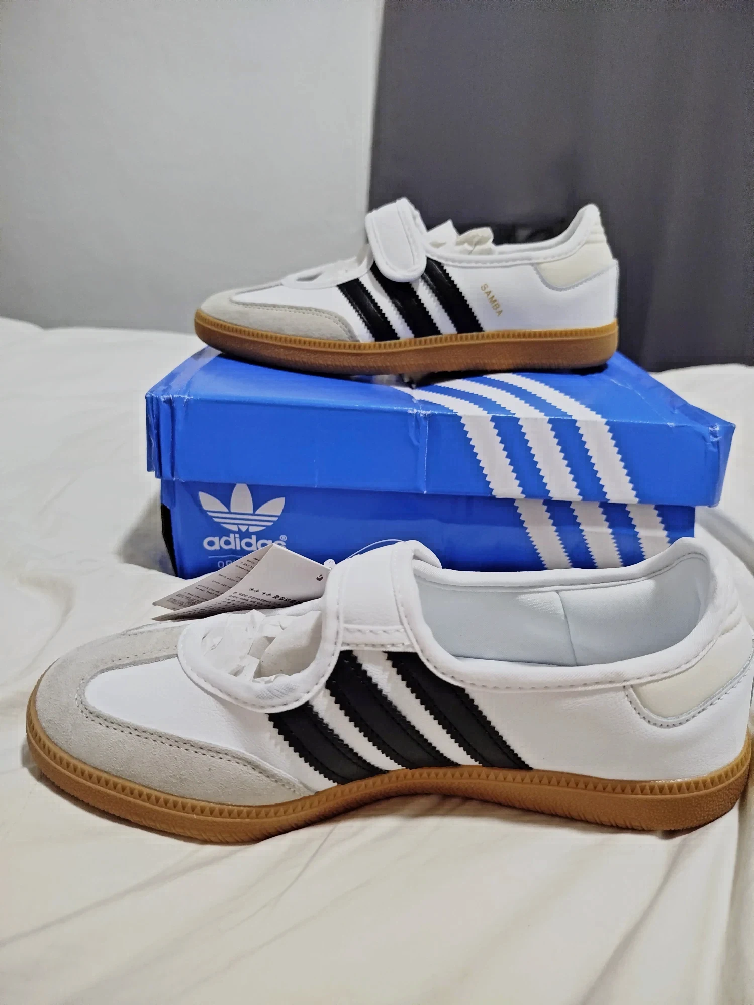 Chaussures Adidas Samba neuves