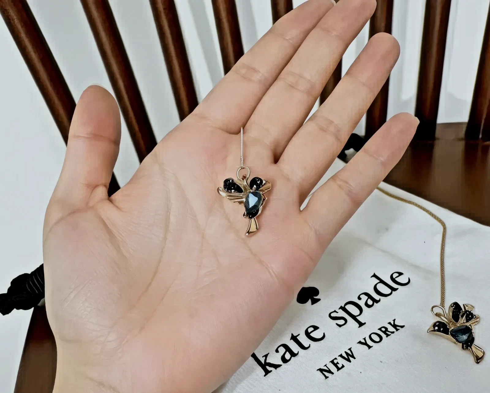 Kate Spade boucles d'oreilles noeud noir