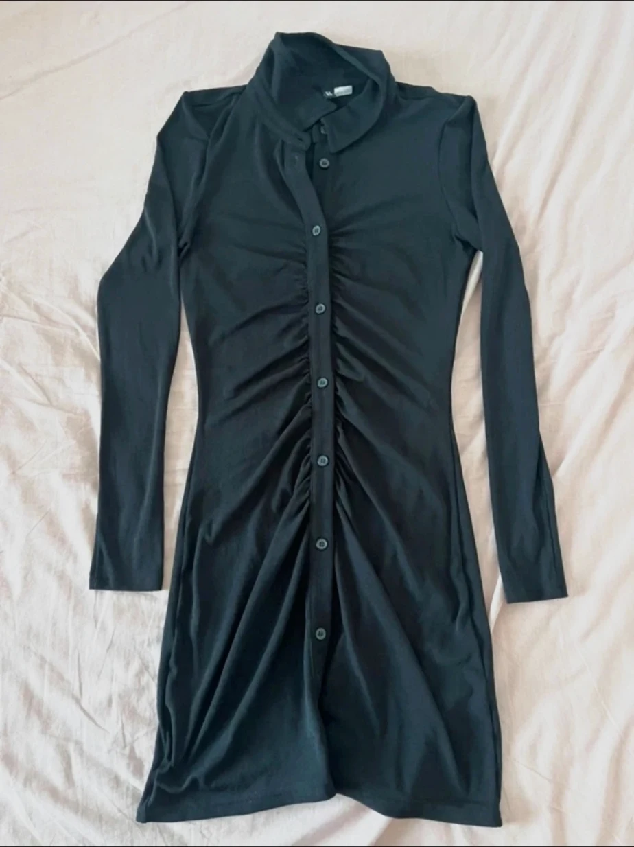 Robe courte chemise noire H&M Divided taille S