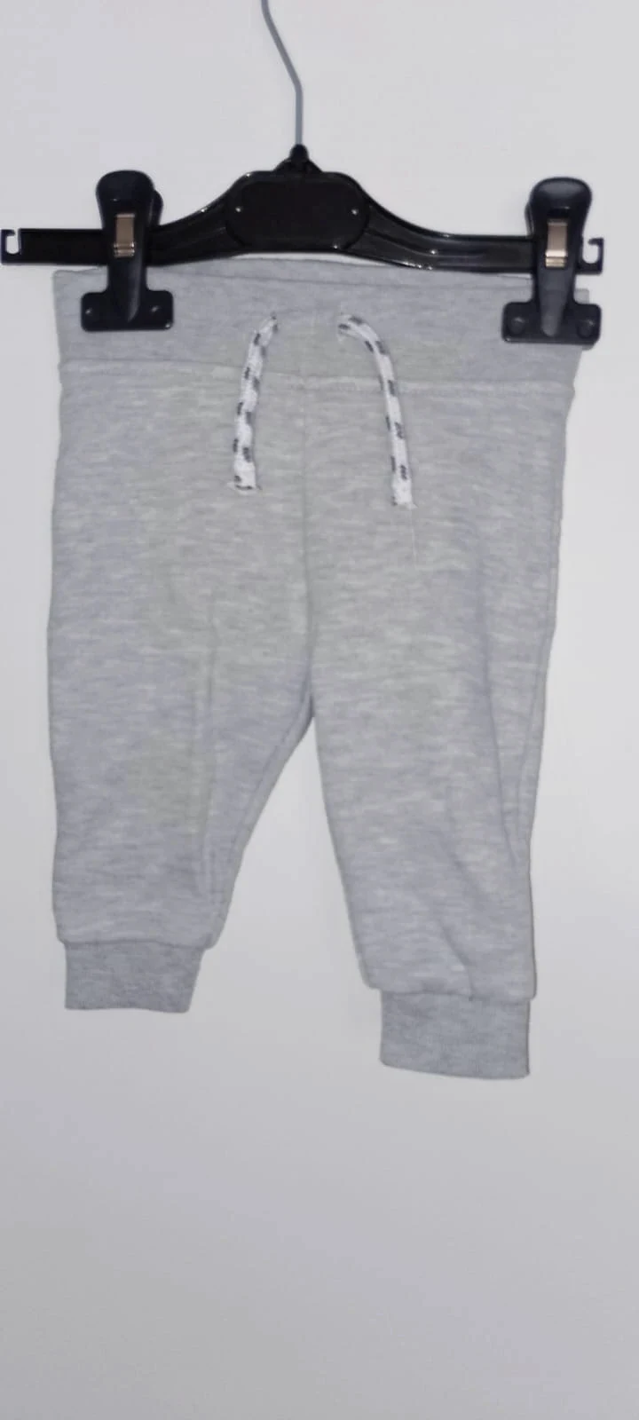 Primark gr.68 – Primark – taille 6-9 Monate / 68