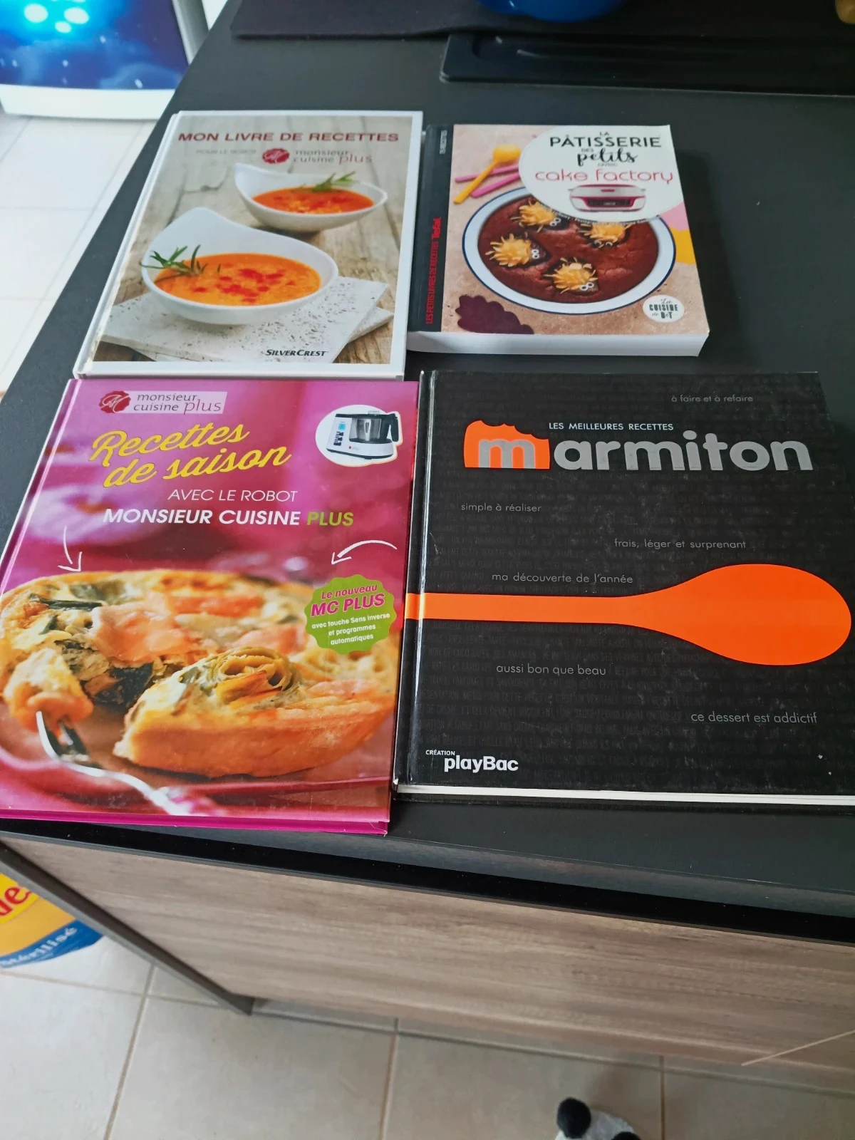 Lot de 4 livres de recettes de cuisine