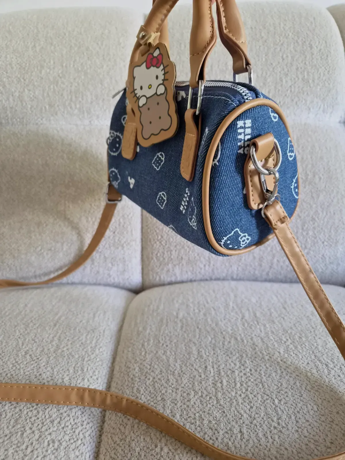 Sac Hello Kitty en denim – Bandoulière – Très bon état – Hello kitty – bleu 9