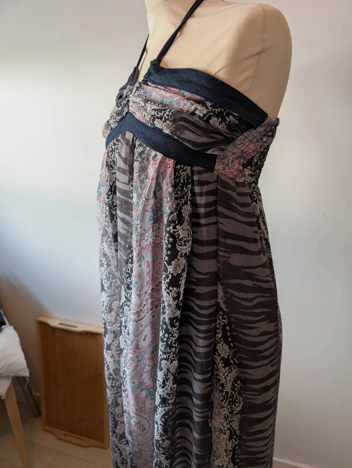 Robe longue marque Angelie imprimé gris et rose taille 38/40 – Angelie – taille L / 40 / 12 2