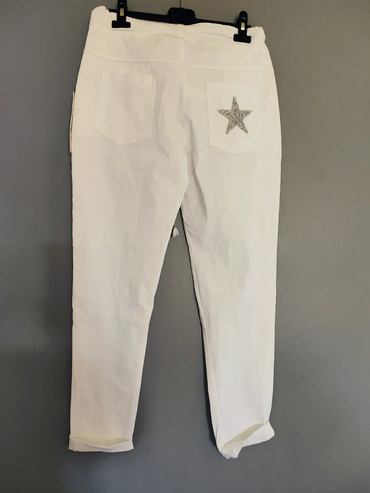 Pantalon blanc avec étoile strass au dos – Pomelo – taille Taille unique 3
