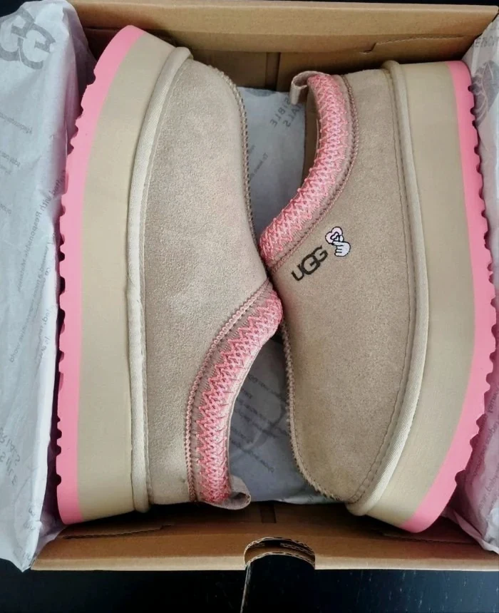 UGG Tasman Taz Love 25