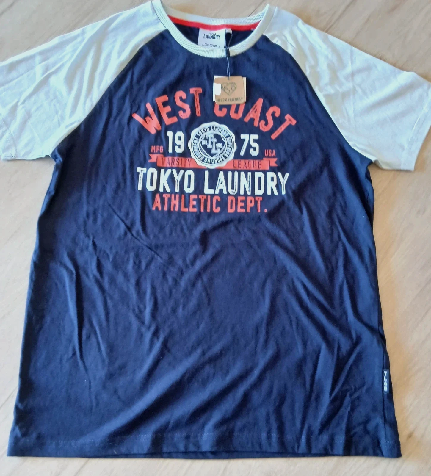 T-Shirt noir Tokyo Laundry – Taille L