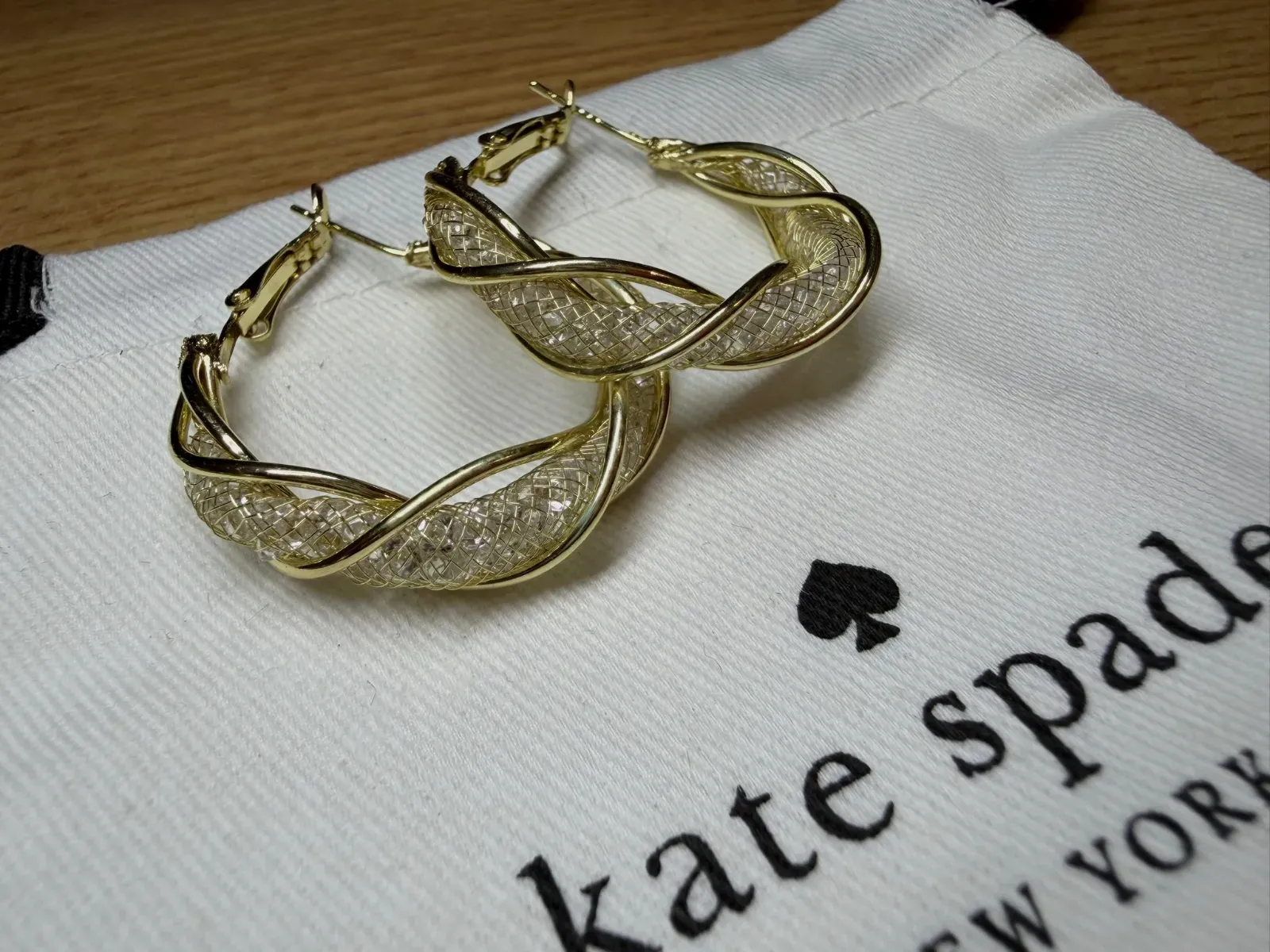 Boucles d'oreilles kate spade dorées texturées – kate spade – doré – taille Taille unique 2
