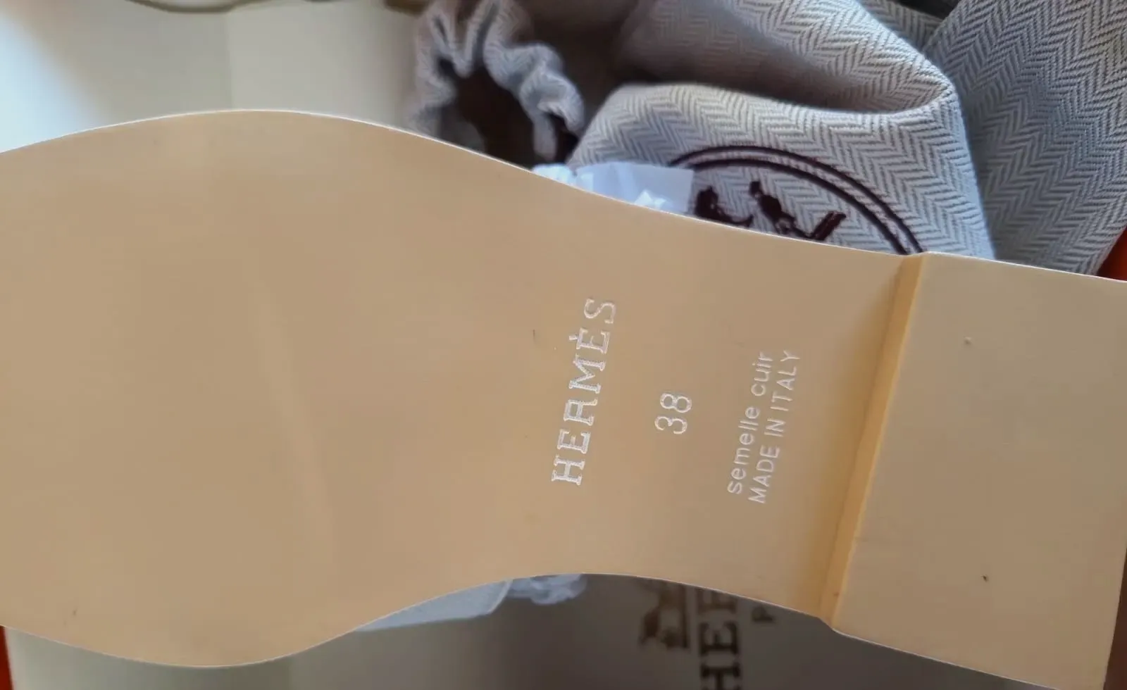 Sandales Claquettes Hermès "Oran" en Cui – Hermes 3
