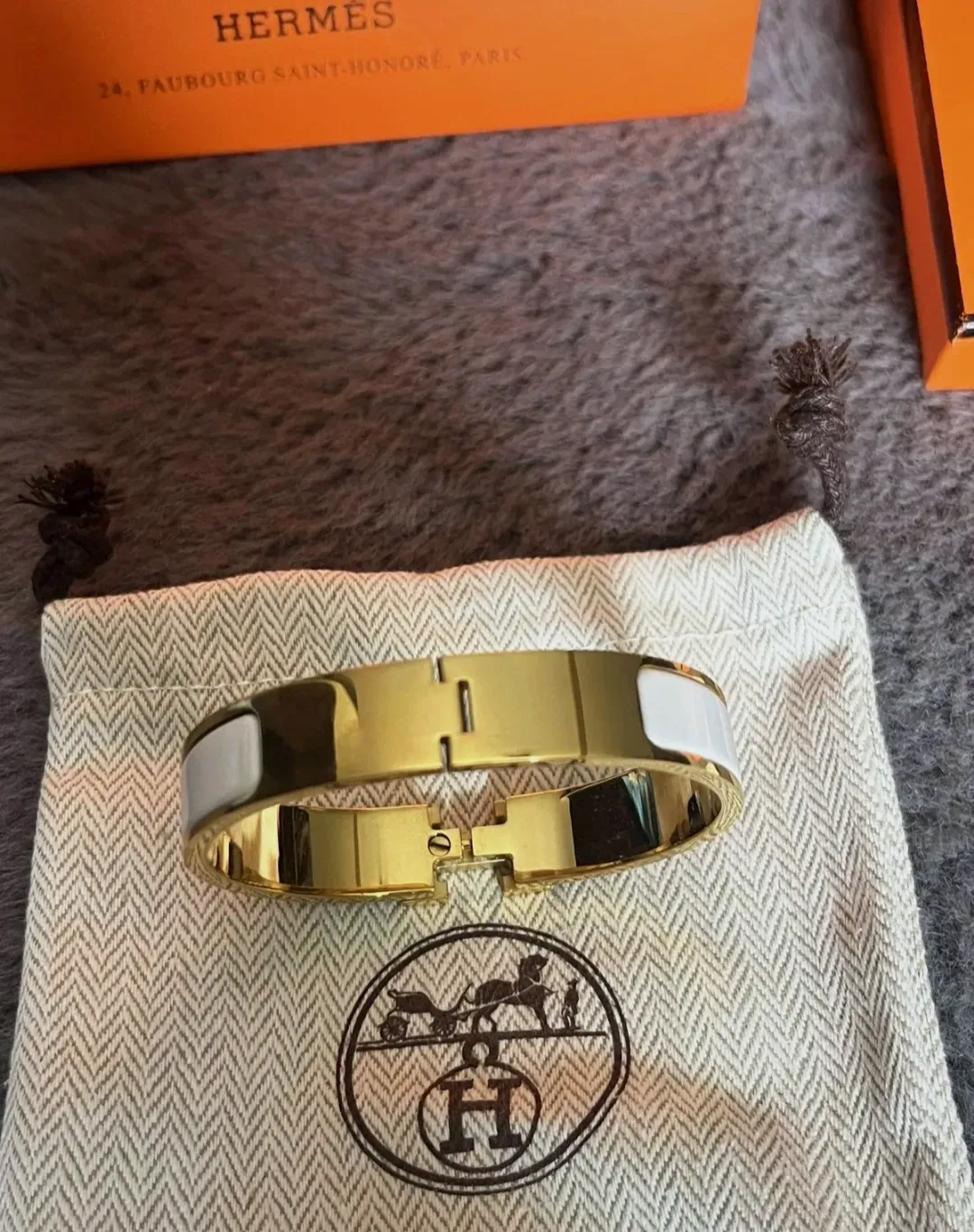 Bracelet Hermès Clic H émail blanc orange – Hermès – blanc et orange – taille Taille unique 2