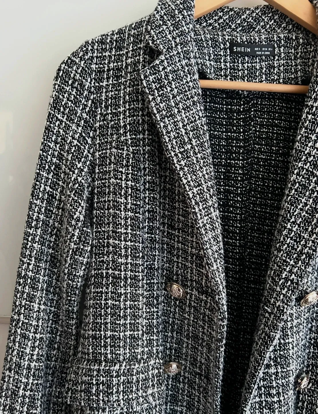 Veste longue 36 noir blanc tweed boutons dorés chic tendance – Shein – taille S / 36 / 8 3