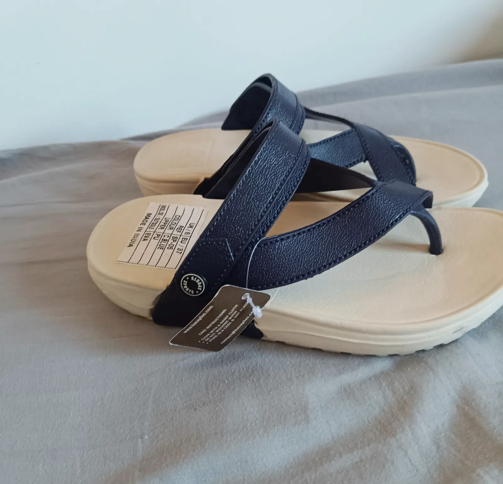 Sandalias azul marino con tiras cruzadas talla 36 – Basaplus – taille EU 36 3