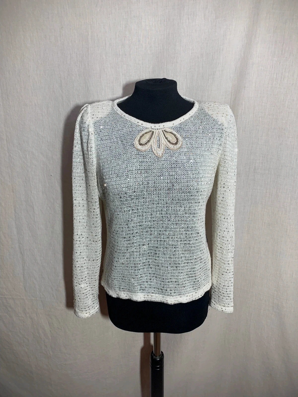 Jersey Blanco de Punto Abierto | White Open-Knit Sweater | El Armario de Lulú