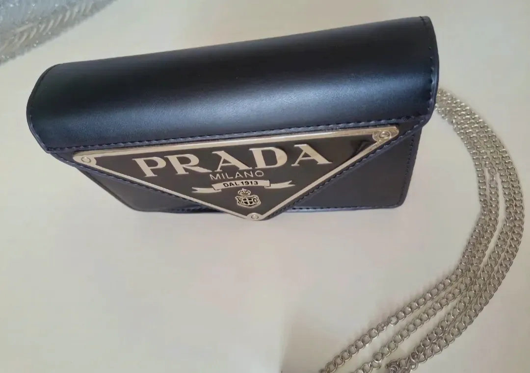 Portefeuille Prada Milano noir chaîne – Prada – noir 7