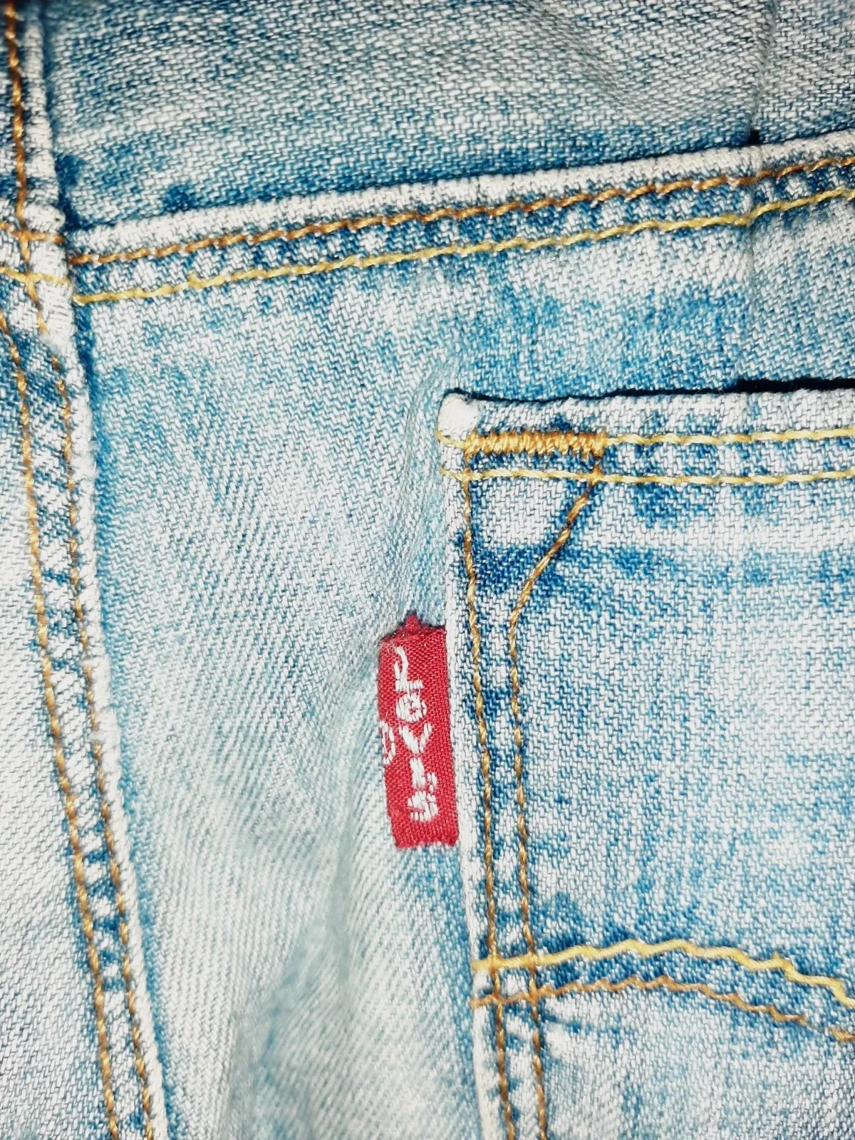 Pantalones Levis – Levi's – taille S / 36 / 8 5