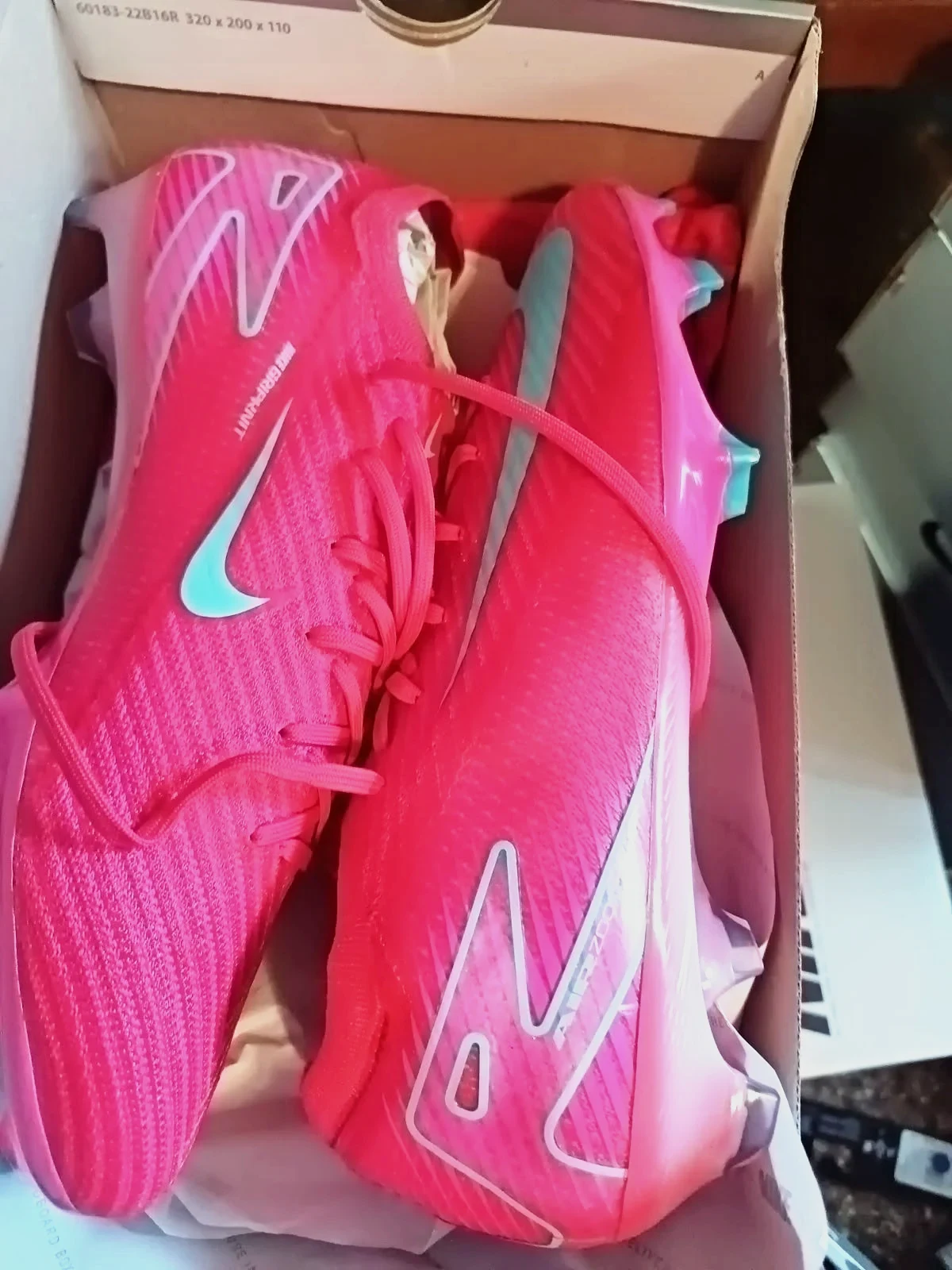 Chaussures de foot élite taille 44.5