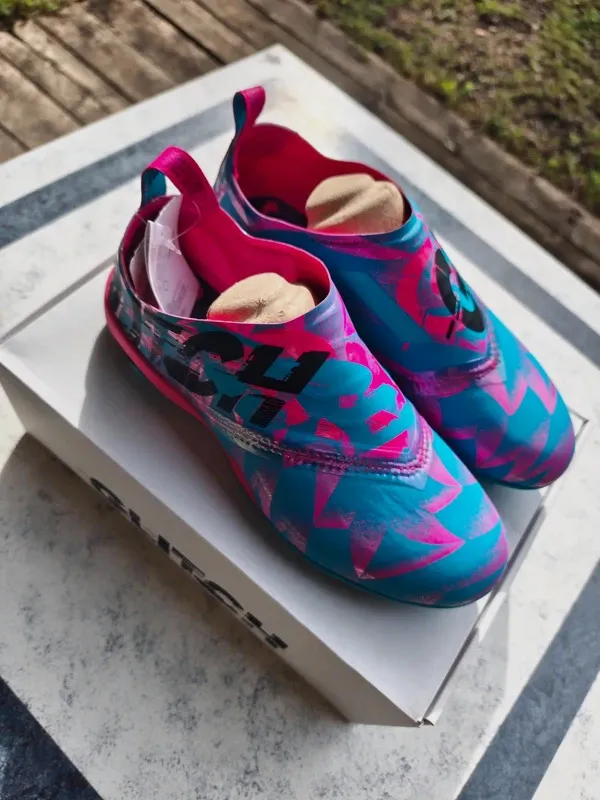Chaussures terrain synthétique Adidas Glitch Bleu Rose – adidas – bleu, rose – taille 40 4