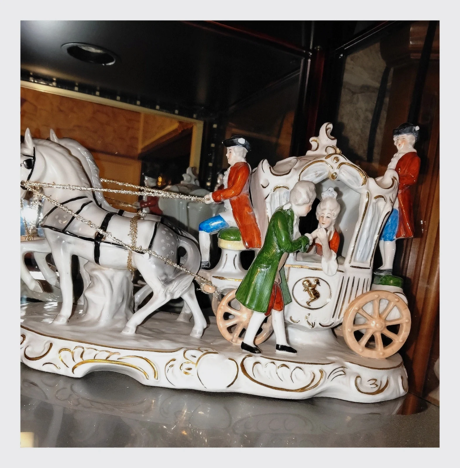Grand Groupe en Porcelaine Vintage - Carrosse de Style Saxe et Attelage Galant