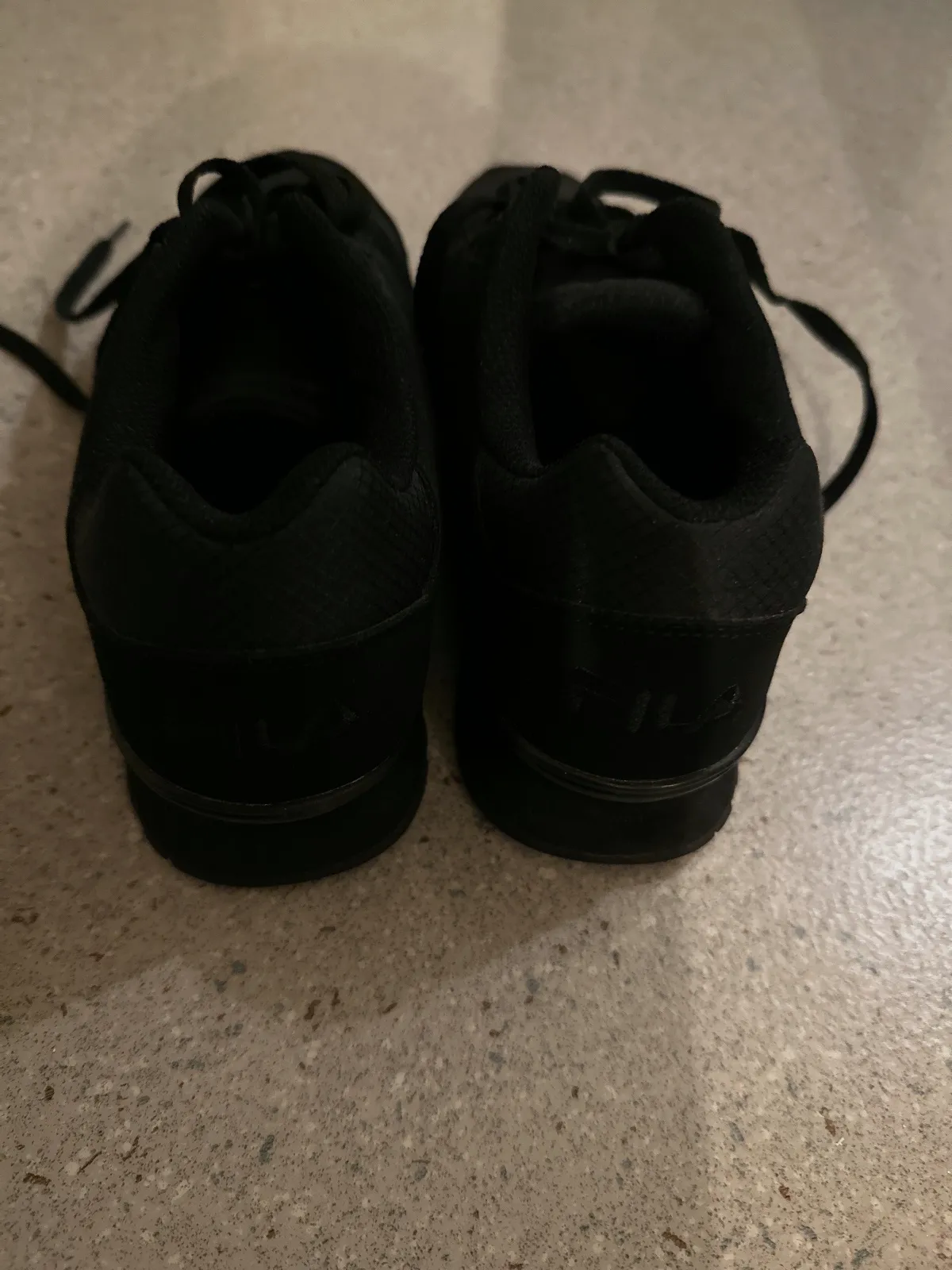 Basket  – Fila – taille EU 43 3