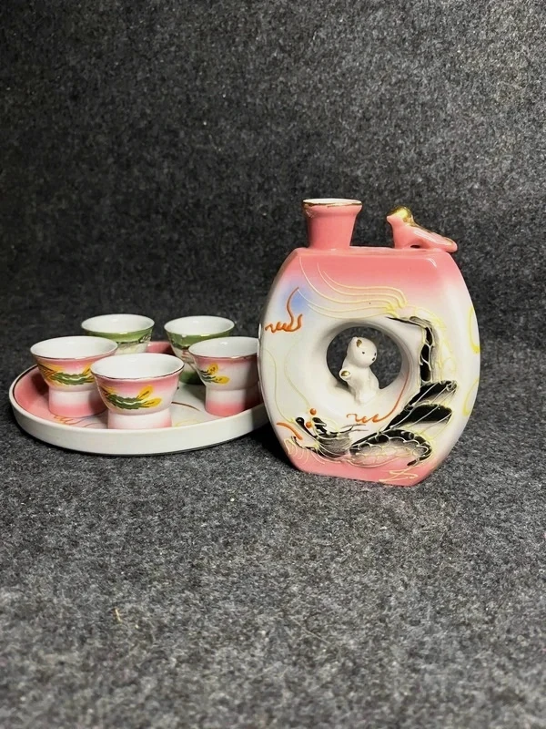 Service porcelaine japonaise vintage phénix rose et or, 5 tasses et plateau
