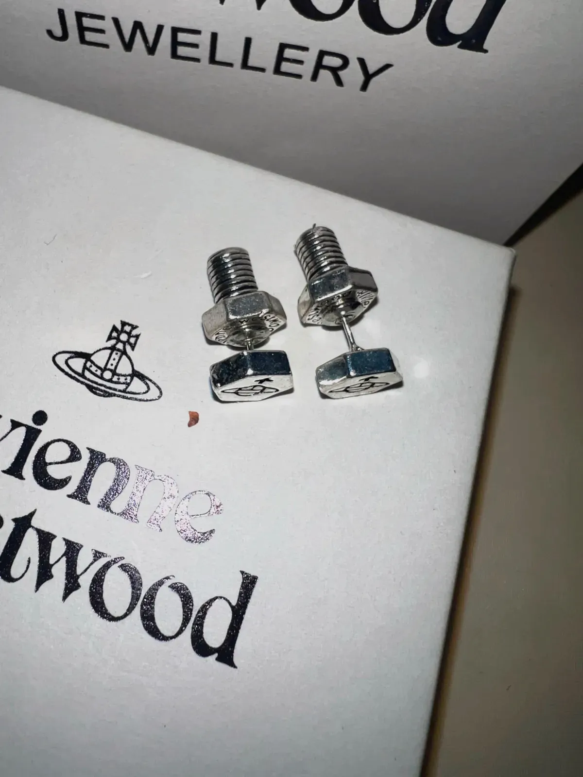 Boucles d'oreilles Vivienne Westwood argentées forme boulon – Vivienne Westwood – argenté – taille Taille unique 7