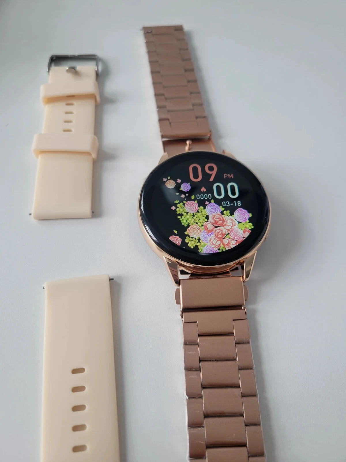 Montre connecté femme ronde – taille 43–46 mm
