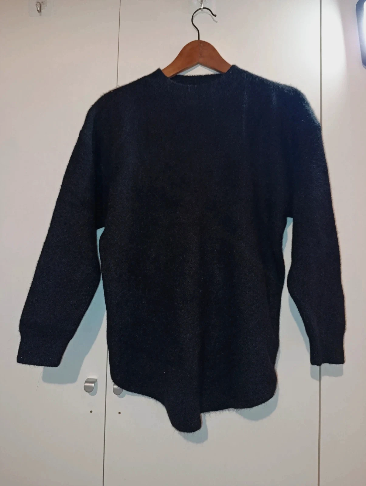 Suéter negro talla L/XL