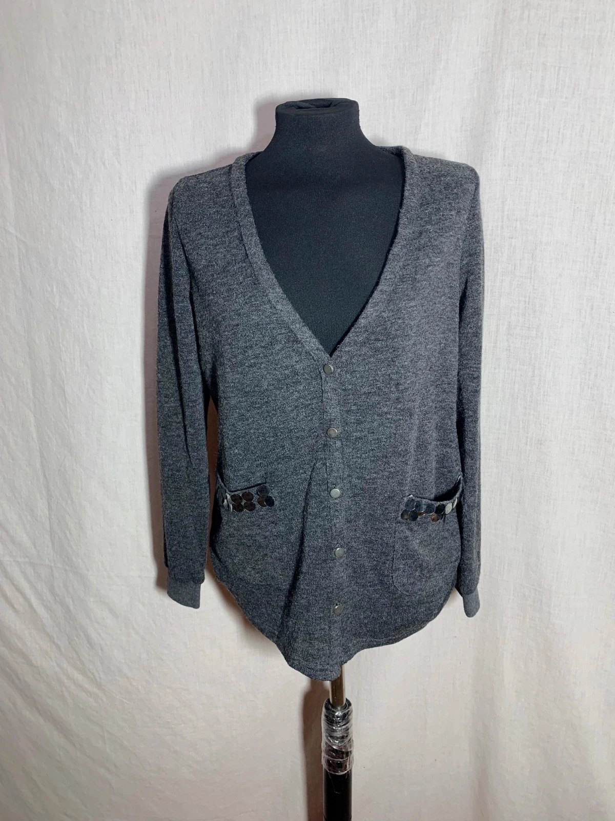Rebeca Gris | Grey Cardigan | Riverside