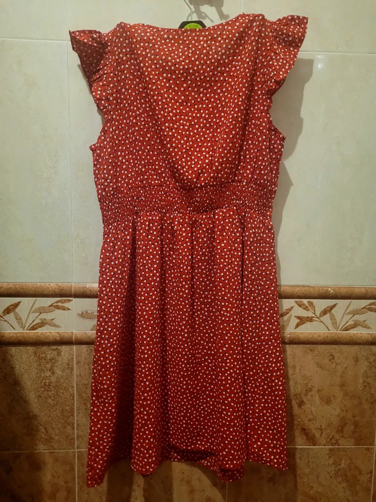 Vestido corto rojo con estampado y botones – Shein – taille M / 38 / 10 2