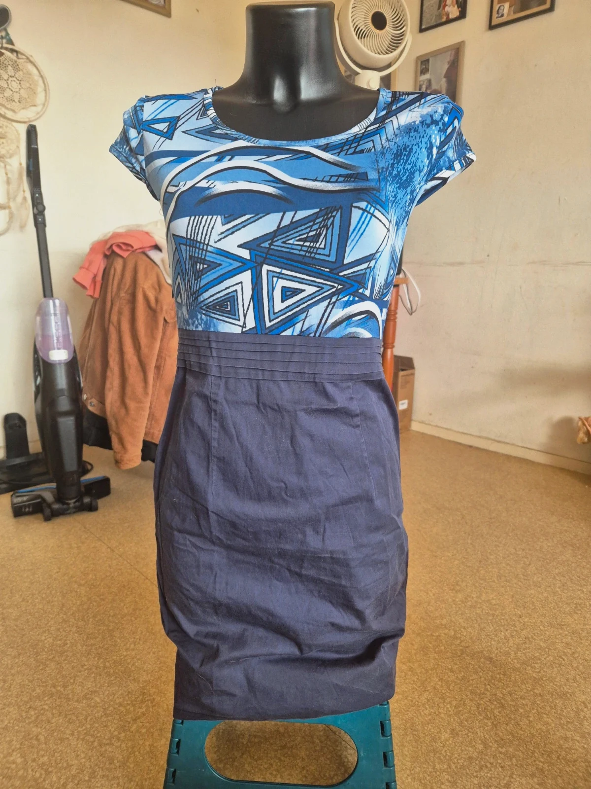 Robe bleu taille l - jamais porter