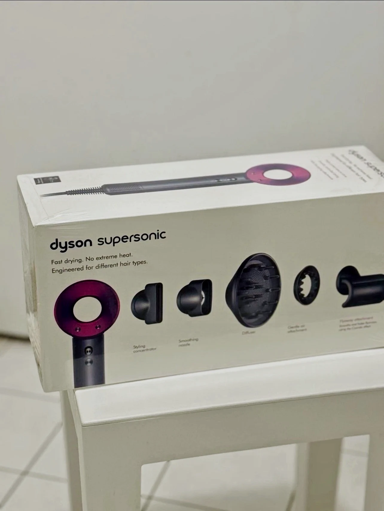 Dyson supersonic HD08